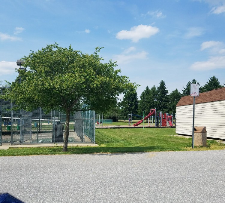 memorial-park-batting-cages-photo